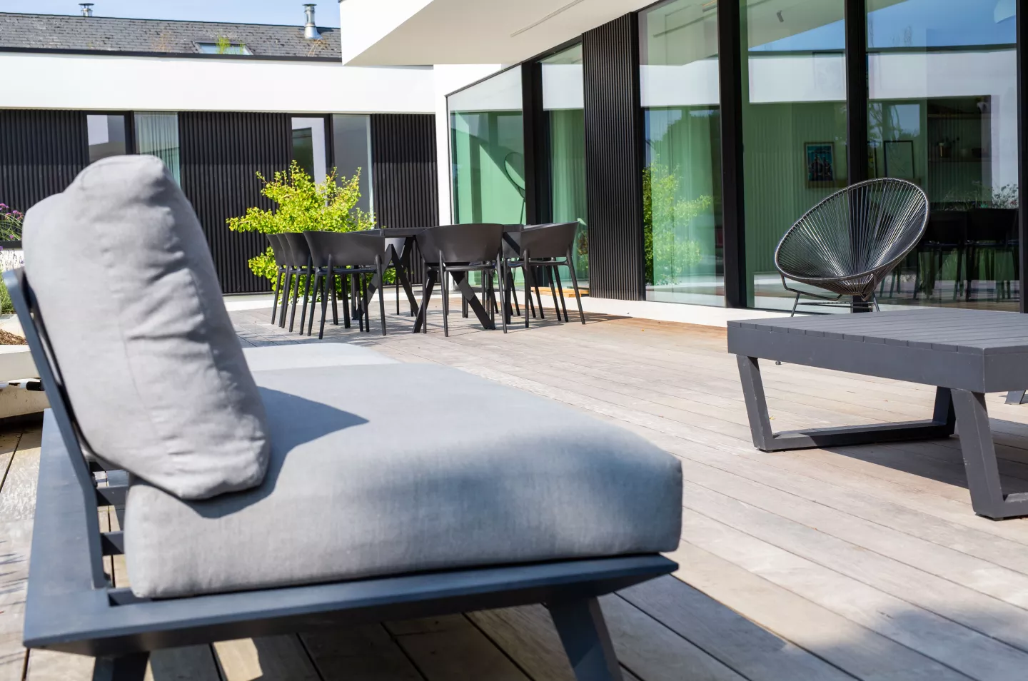 Installation d'une terrasse en bois exotique par Signé Jean