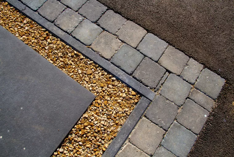 Abords de maison en pavage