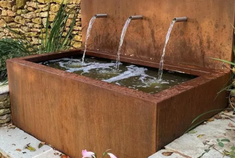 Fontaine Signé Jean